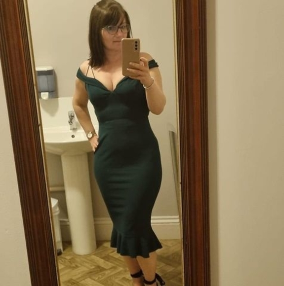 Meet your Posher, Jennifer - Picture 1 of 1
